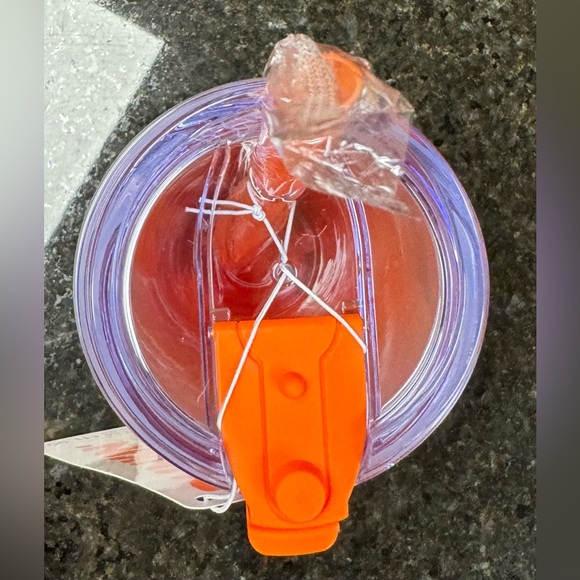 Dunkin' Summer 2024 Ombre Plastic Insulated 24oz Tumbler ORANGE - NWT - Picture 3 of 4